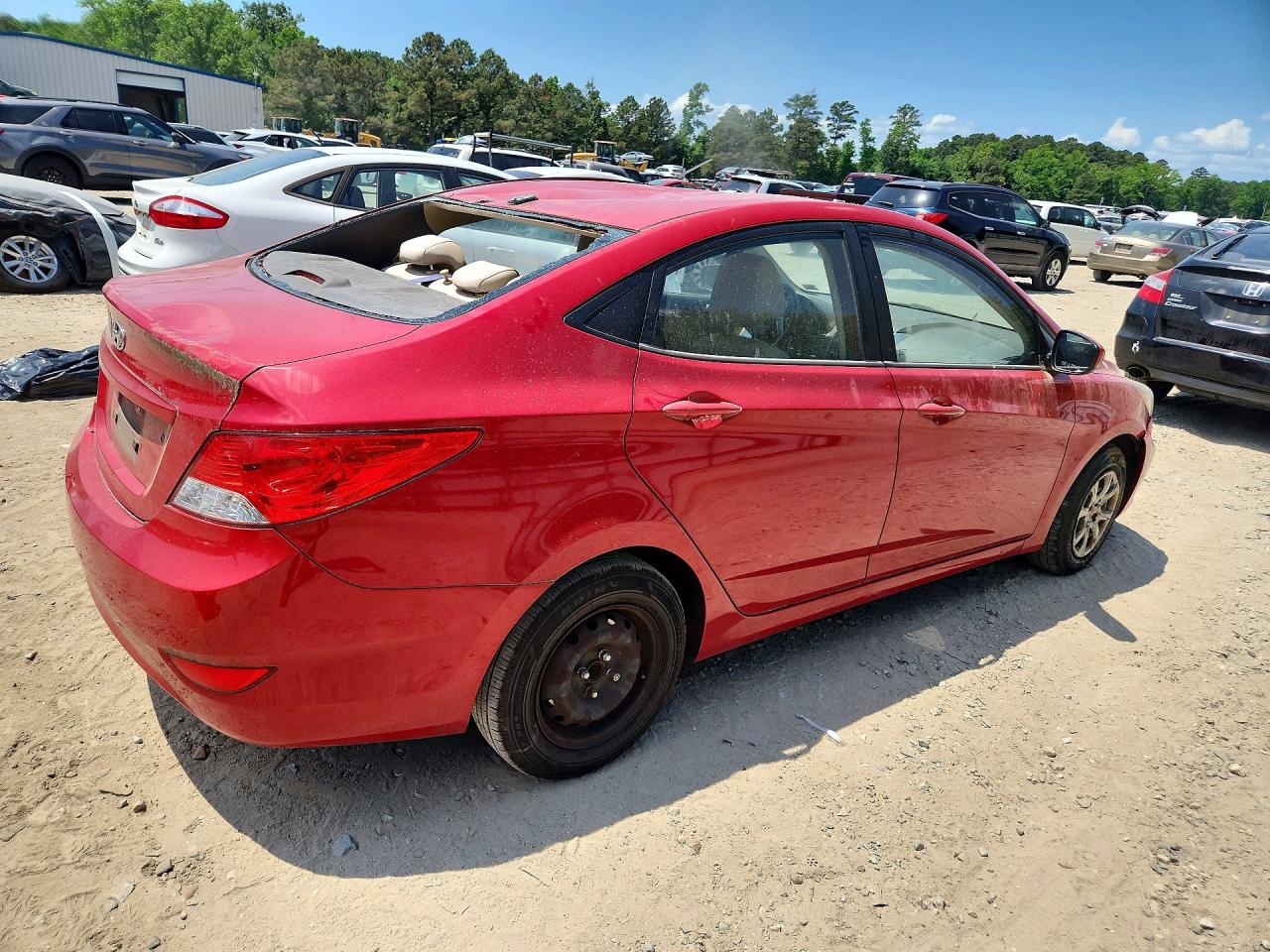 2012 HYUNDAI ACCENT GLS photo 3