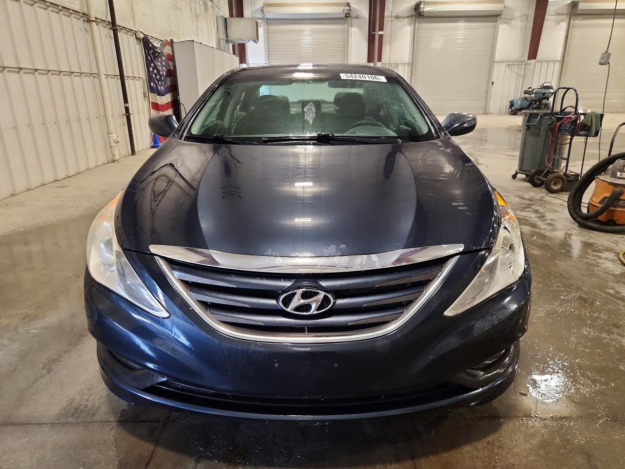 2014 HYUNDAI SONATA GLS photo 5