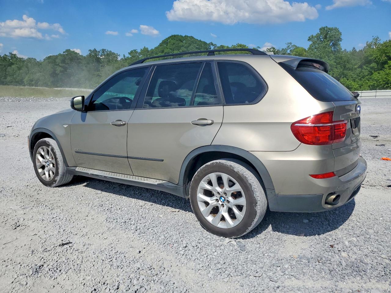 2012 BMW X5 XDRIVE35I photo 3