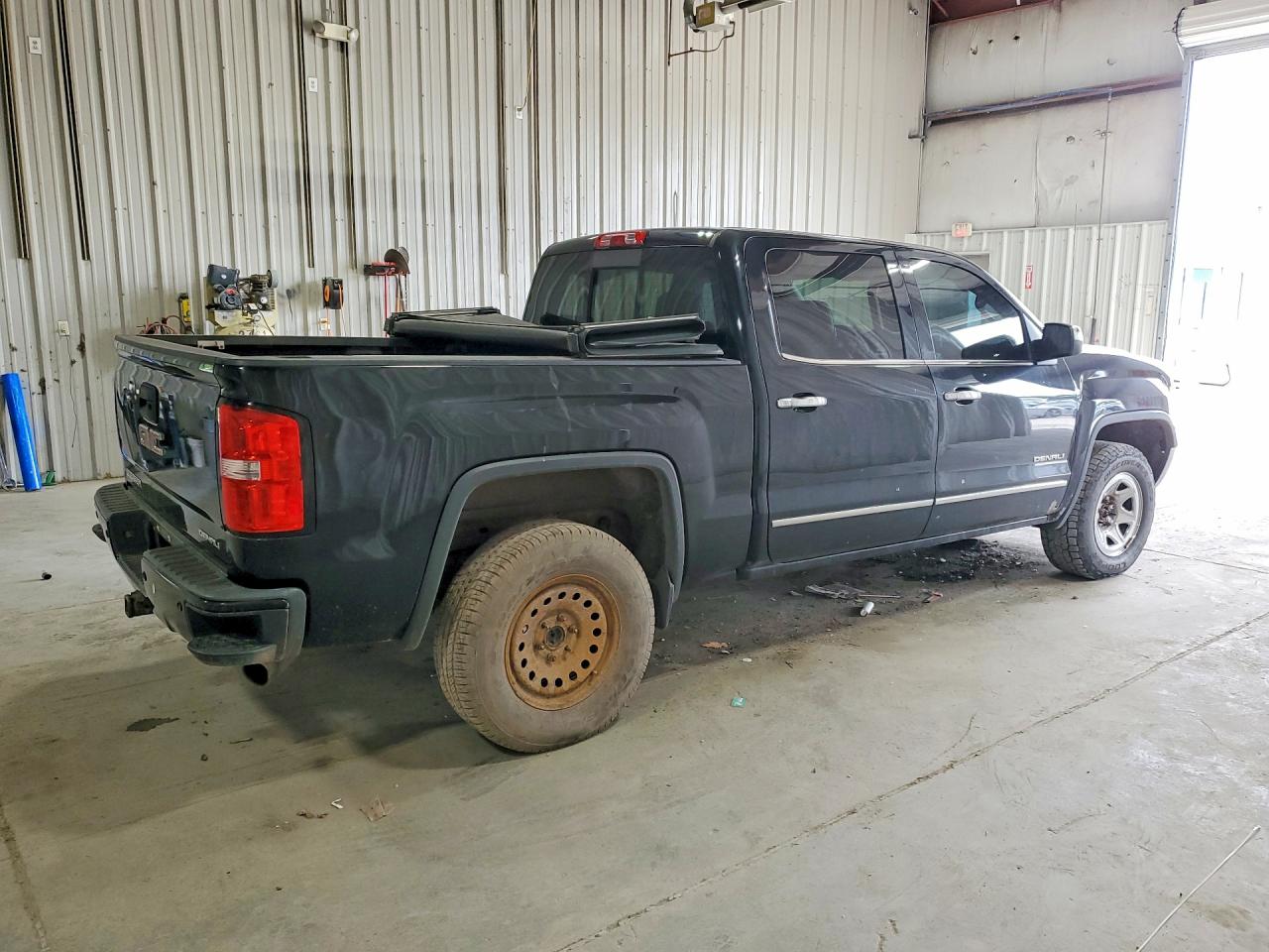 2015 GMC SIERRA K1500 DENALI photo 5