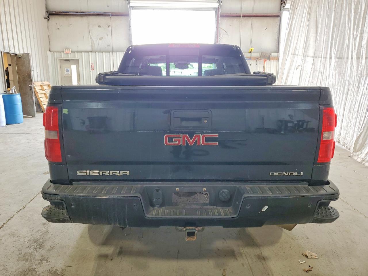 2015 GMC SIERRA K1500 DENALI photo 11