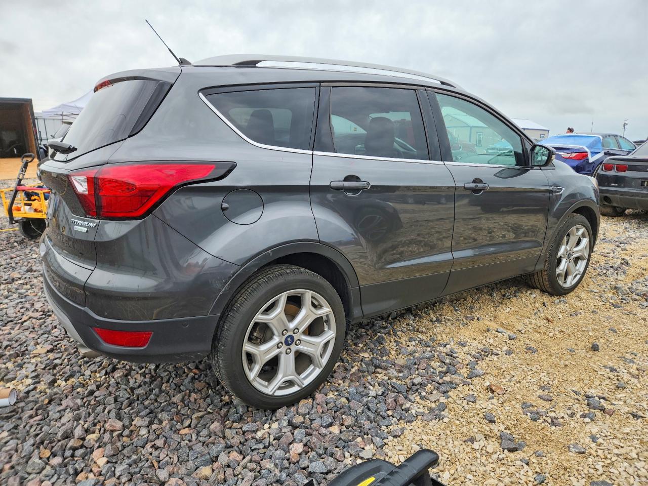 2019 FORD ESCAPE photo 7