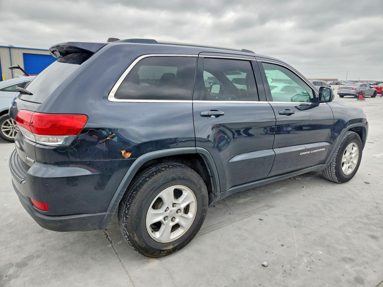 2016 JEEP GRAND CHEROKEE LAREDO photo 7