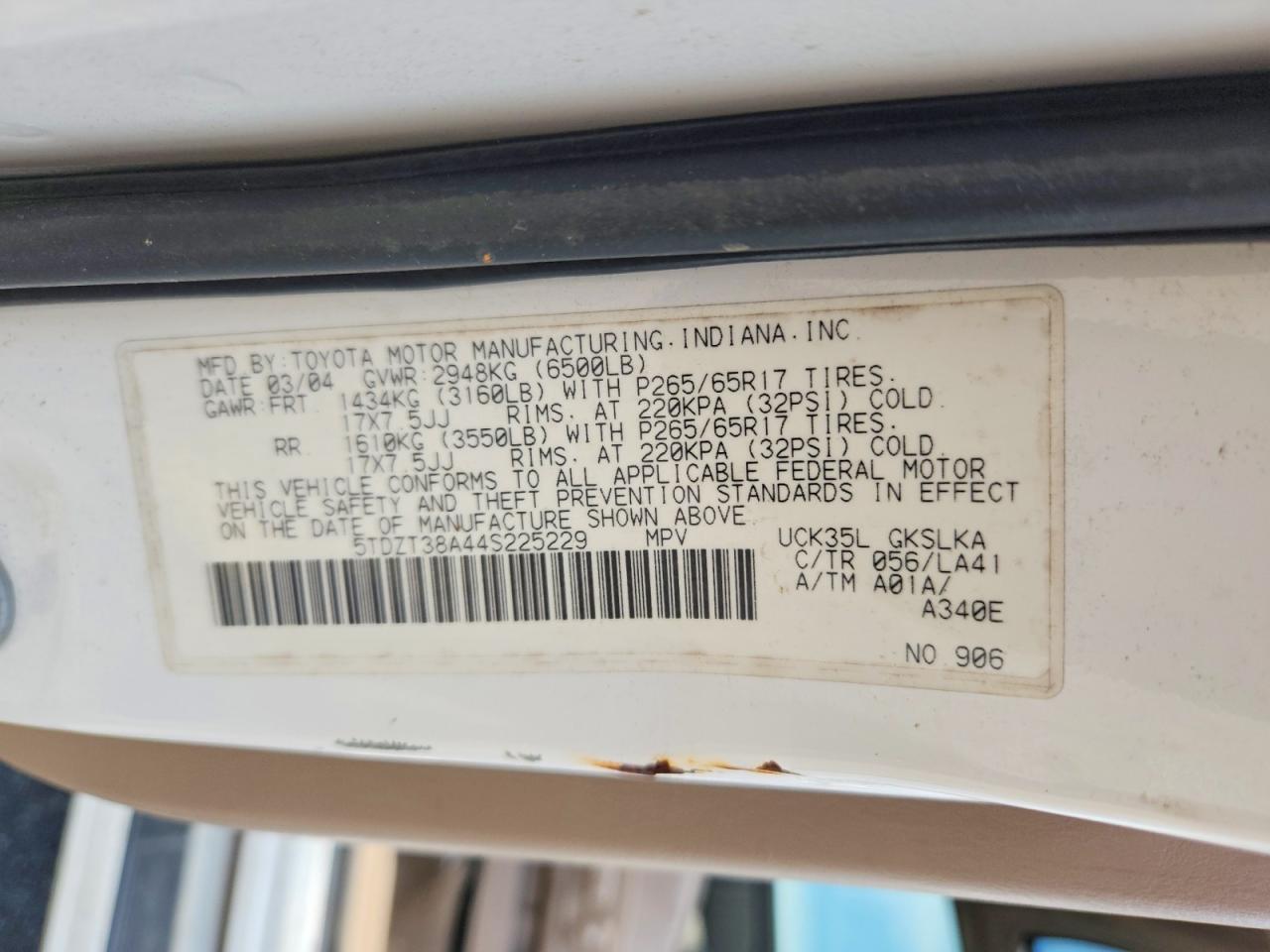 2004 TOYOTA SEQUOIA LIMITED photo 27