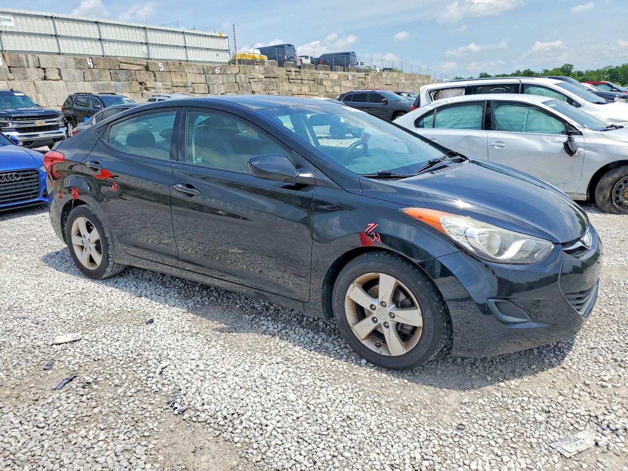 2013 HYUNDAI ELANTRA GLS photo 7