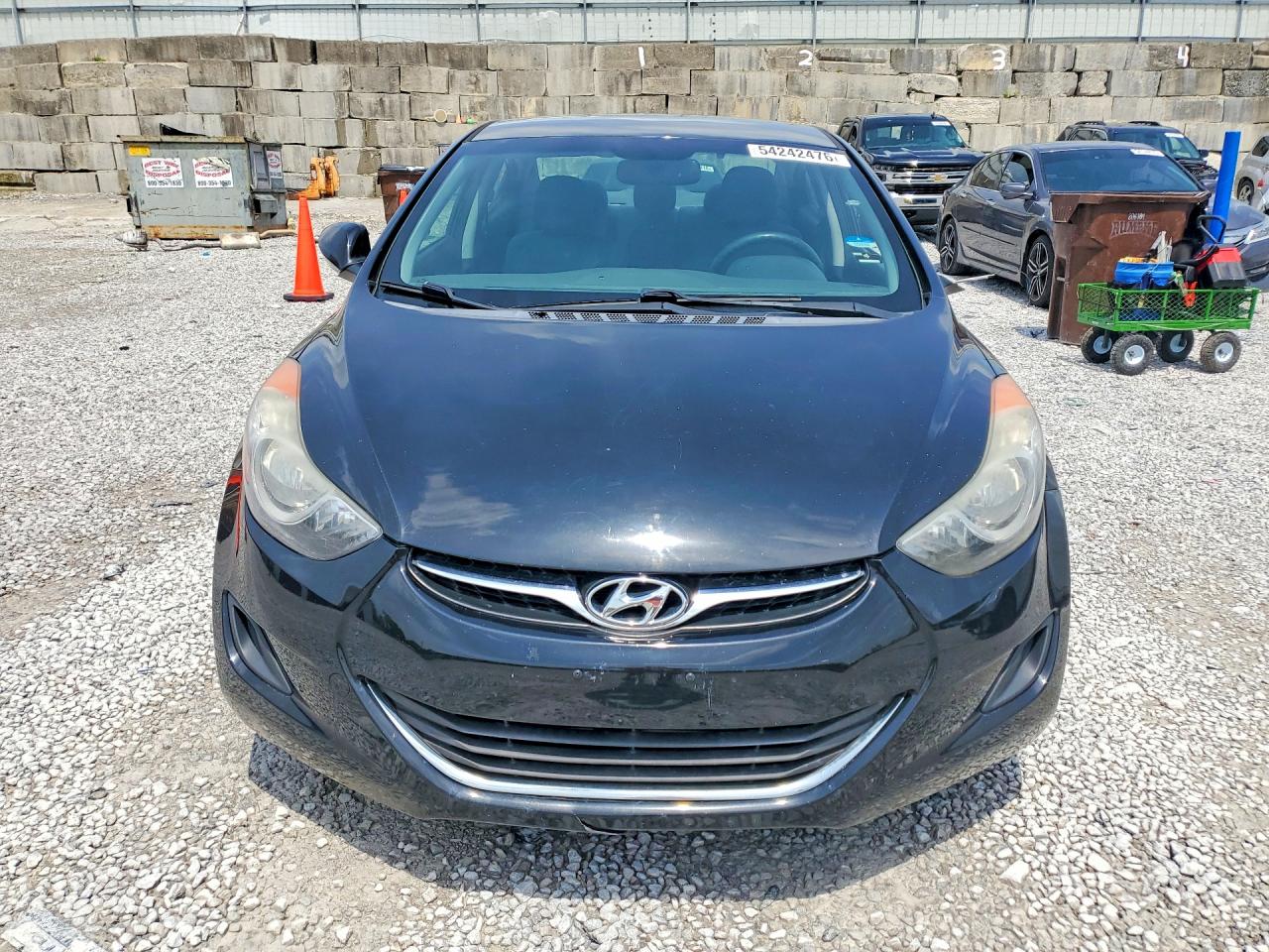 2013 HYUNDAI ELANTRA GLS photo 9