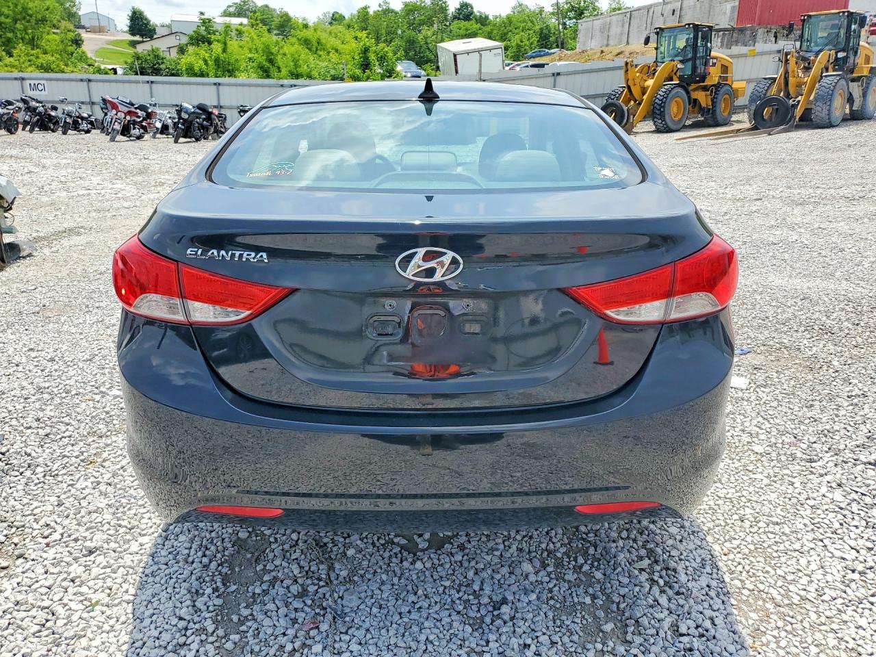 2013 HYUNDAI ELANTRA GLS photo 11