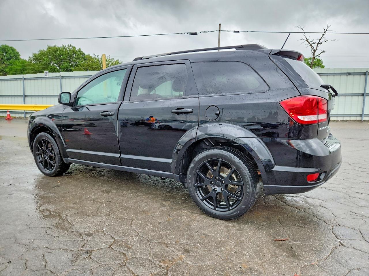 2017 DODGE JOURNEY SXT photo 3
