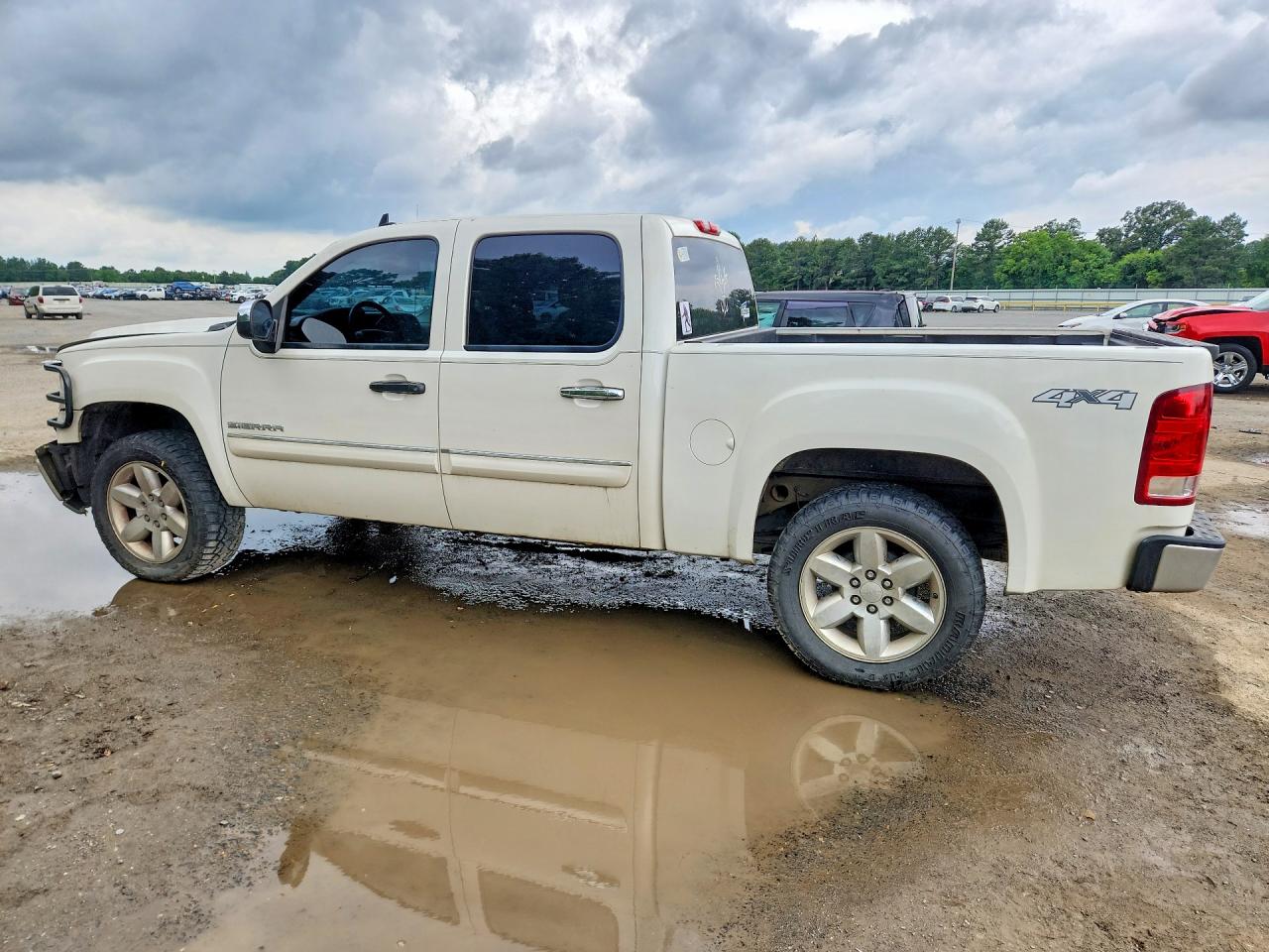 2012 GMC SIERRA K1500 SLE photo 3