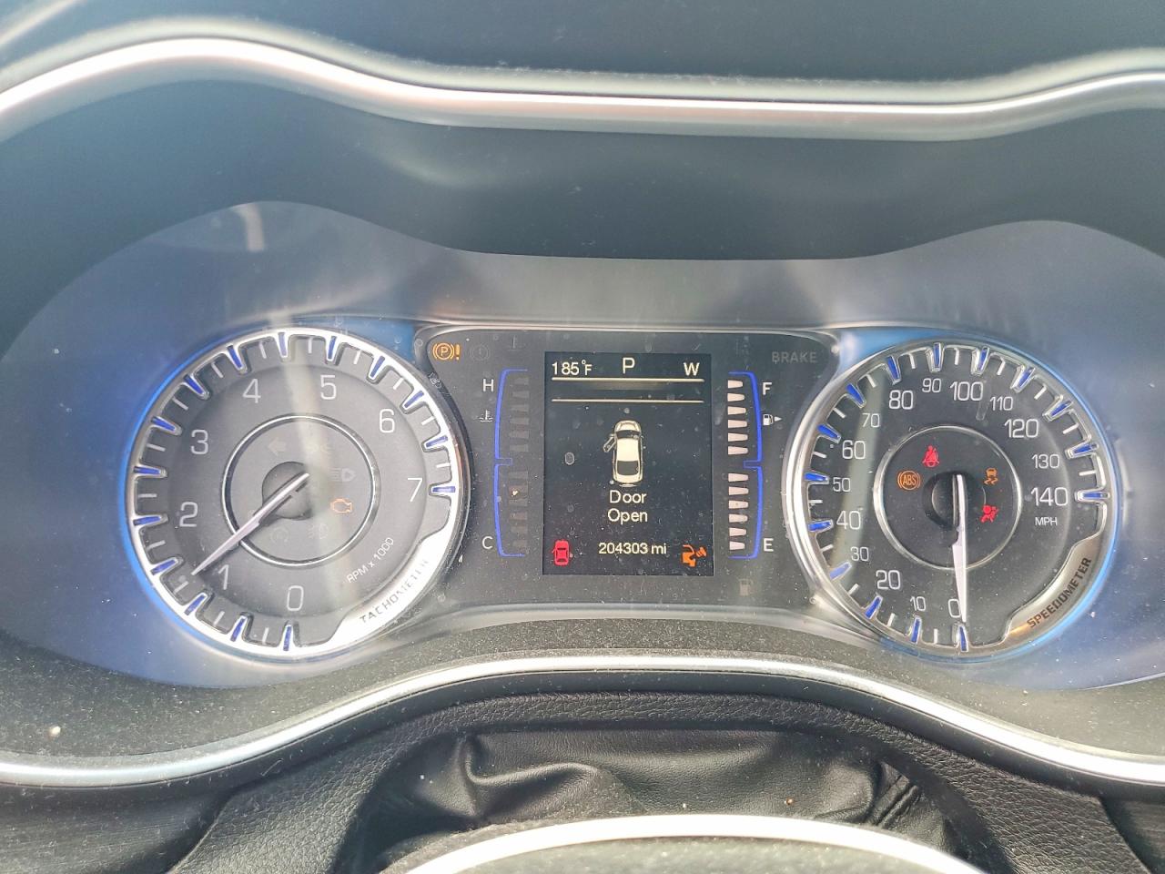 2015 CHRYSLER 200 LIMITED photo 25