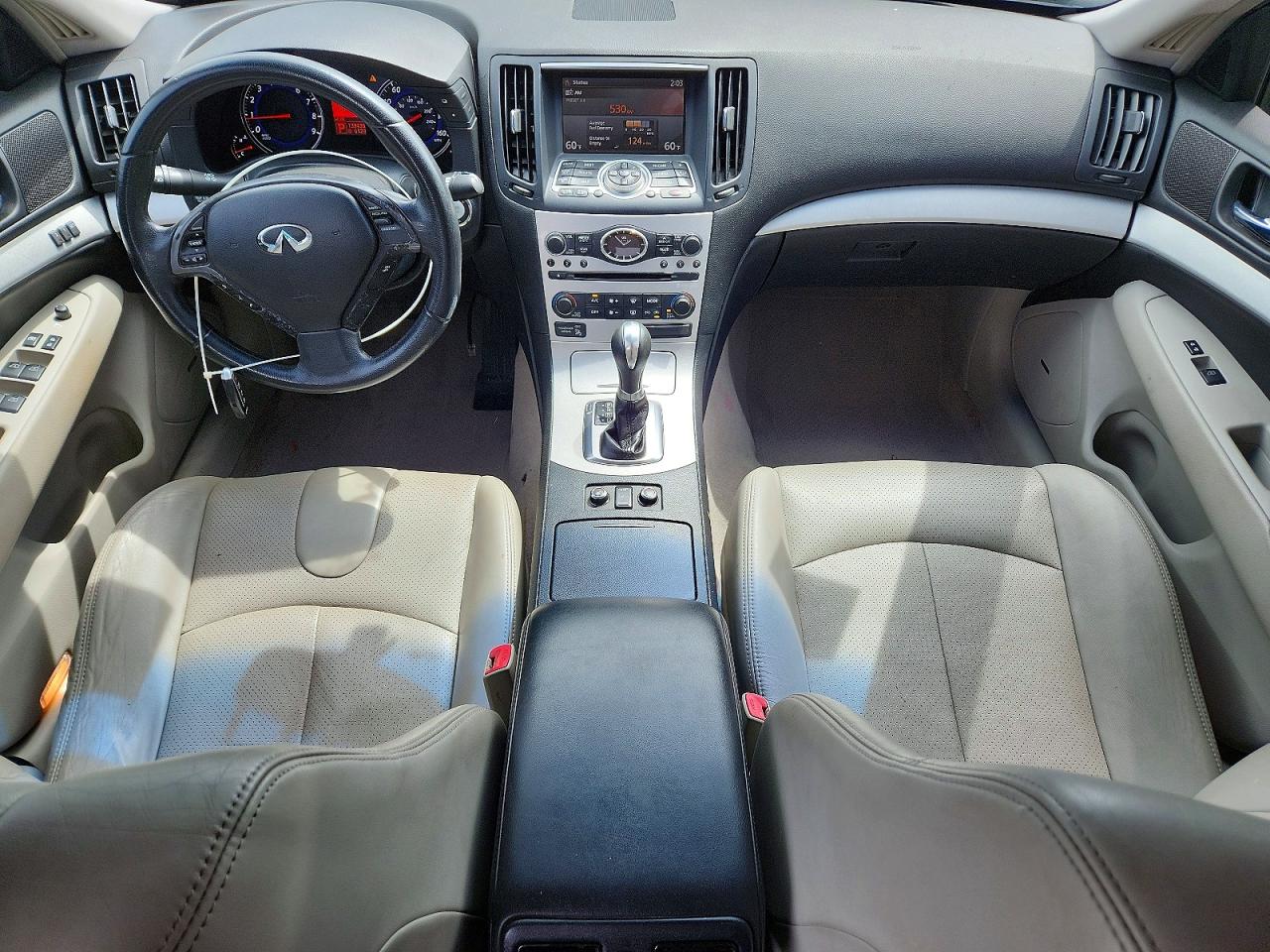 2009 INFINITI G37 photo 22