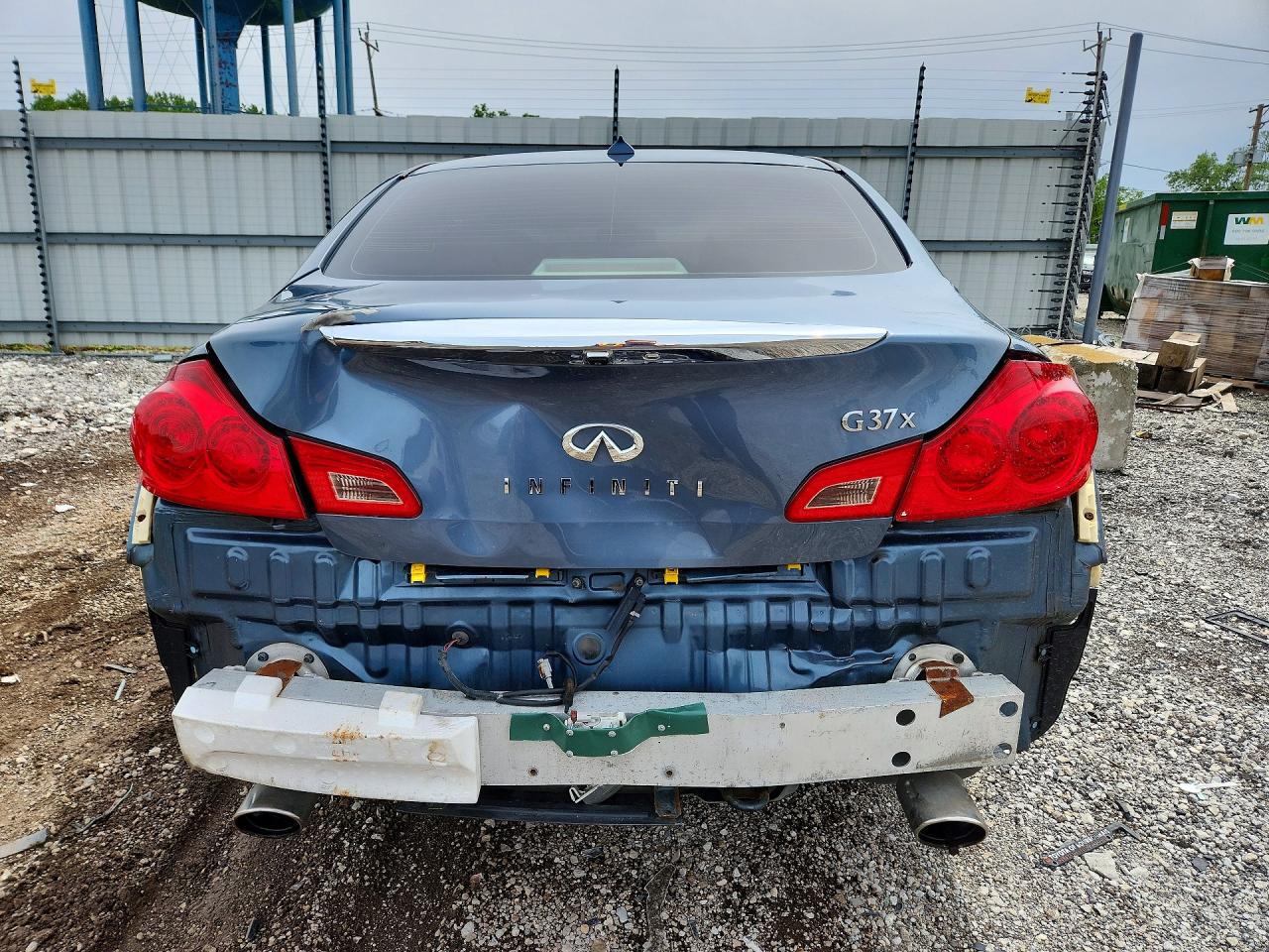 2009 INFINITI G37 photo 16