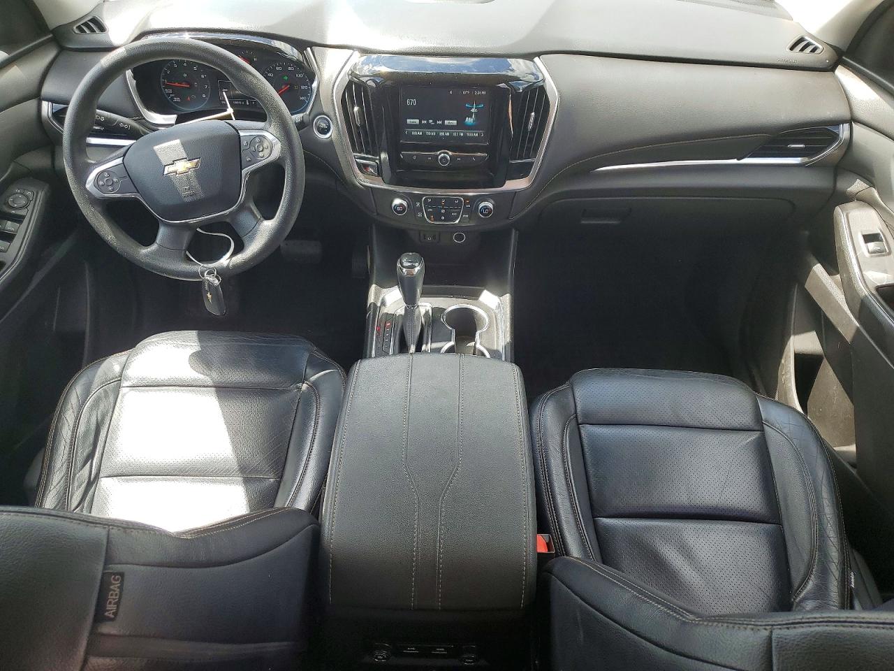 2019 CHEVROLET TRAVERSE LS photo 8