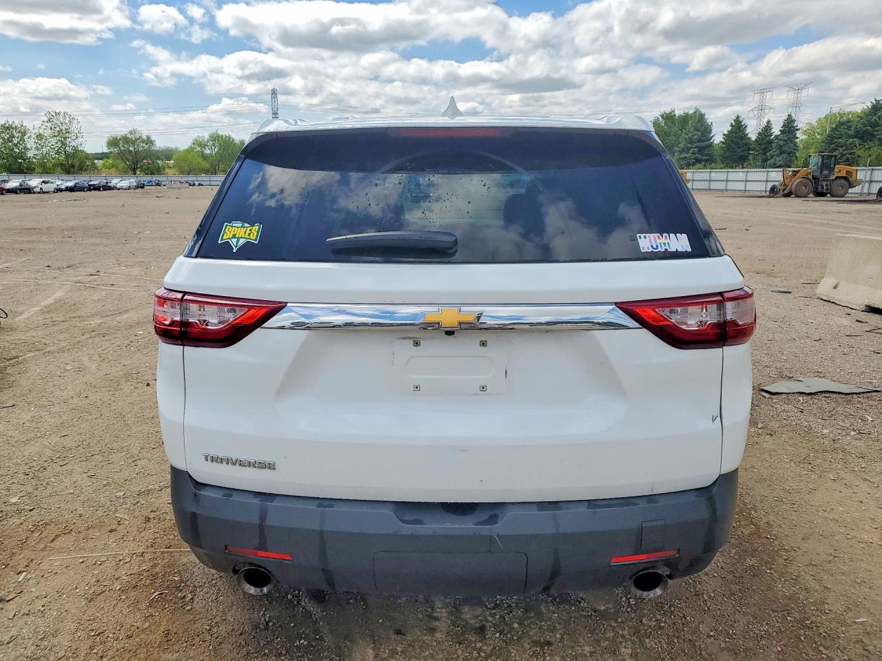 2019 CHEVROLET TRAVERSE LS photo 6