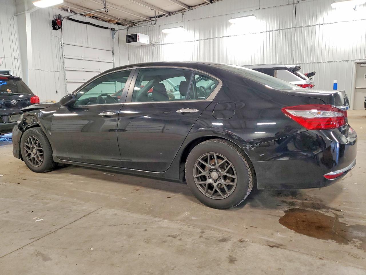 2016 HONDA ACCORD LX photo 4