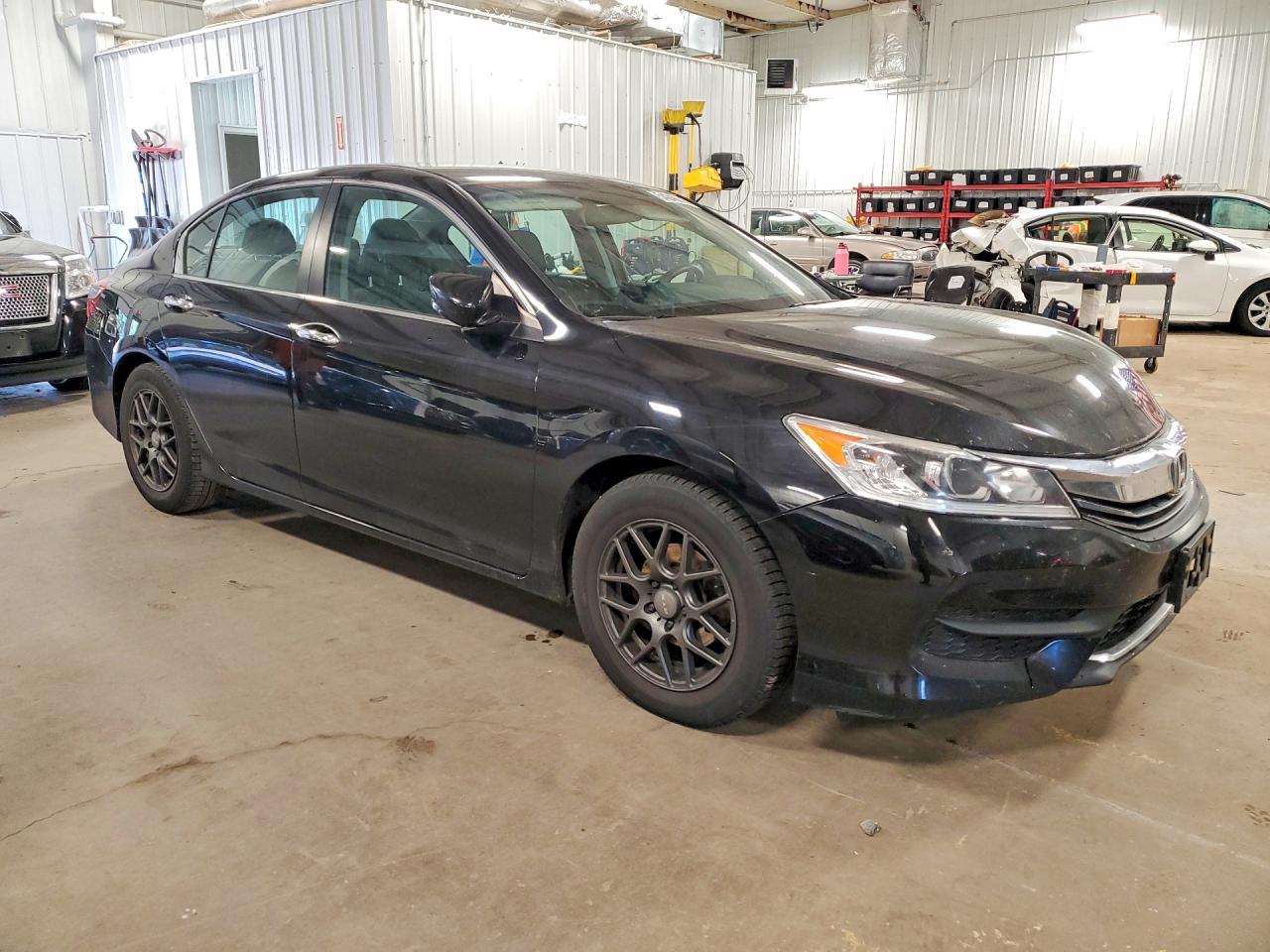 2016 HONDA ACCORD LX photo 10