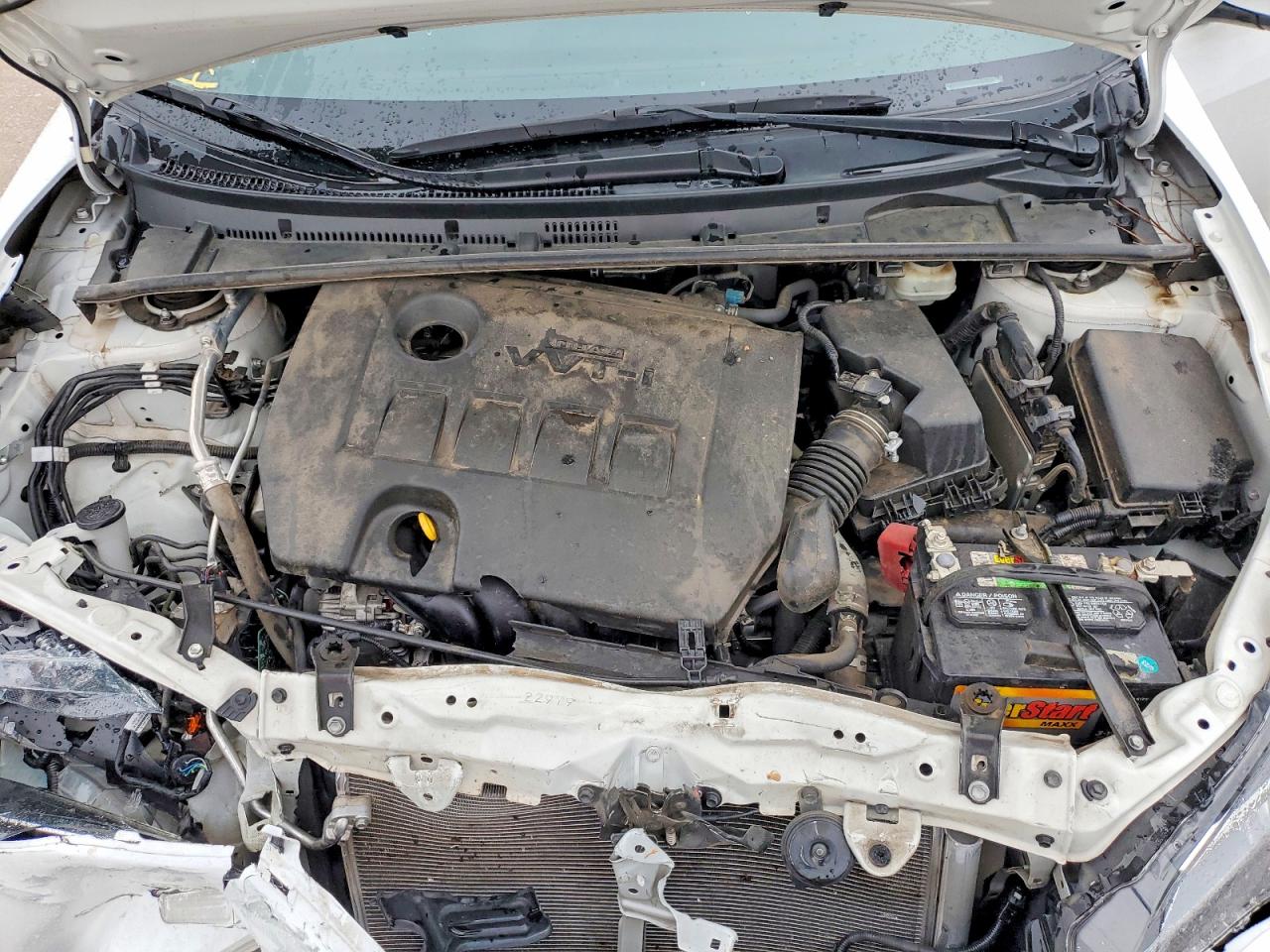 2018 TOYOTA COROLLA LE photo 11
