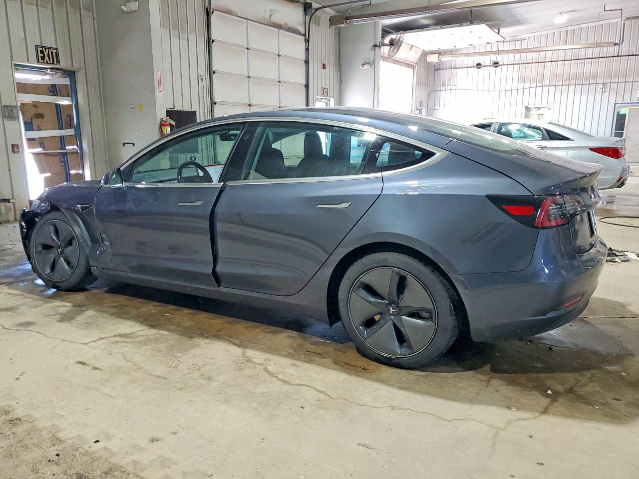 2019 TESLA MODEL 3 photo 2