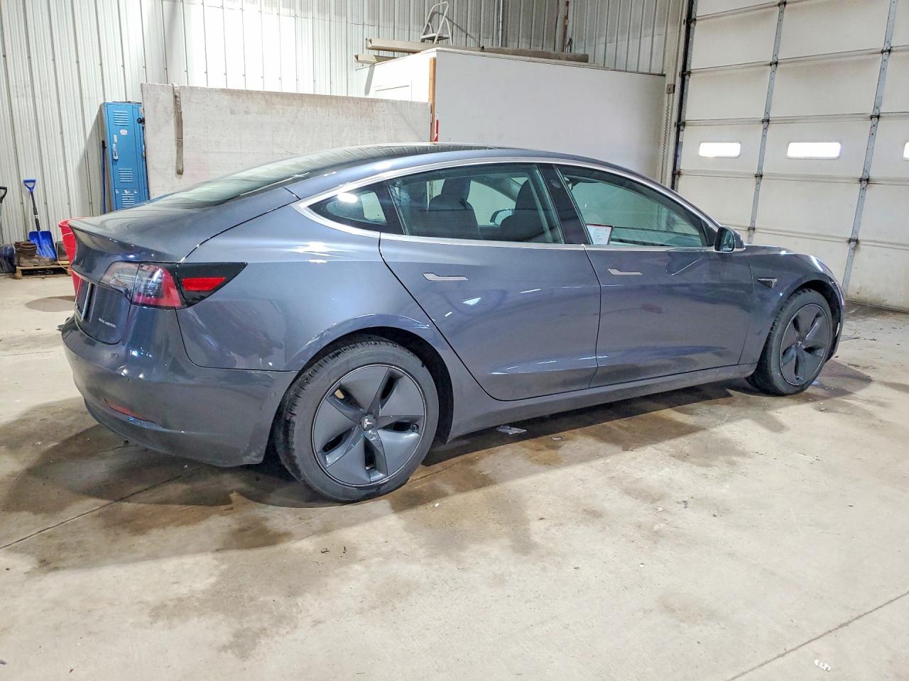 2019 TESLA MODEL 3 photo 3