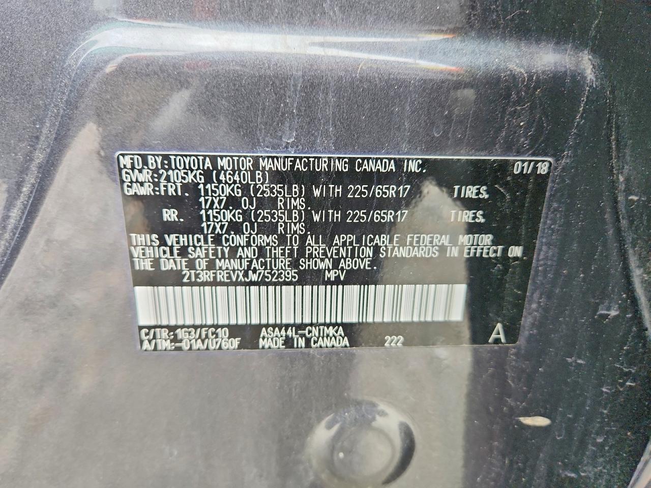 2018 TOYOTA RAV4 XLE photo 25