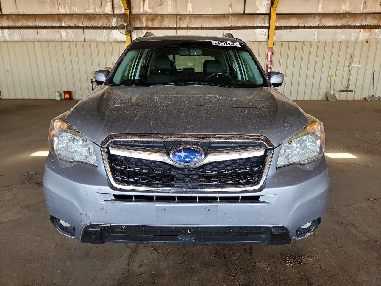 2015 SUBARU FORESTER photo 9