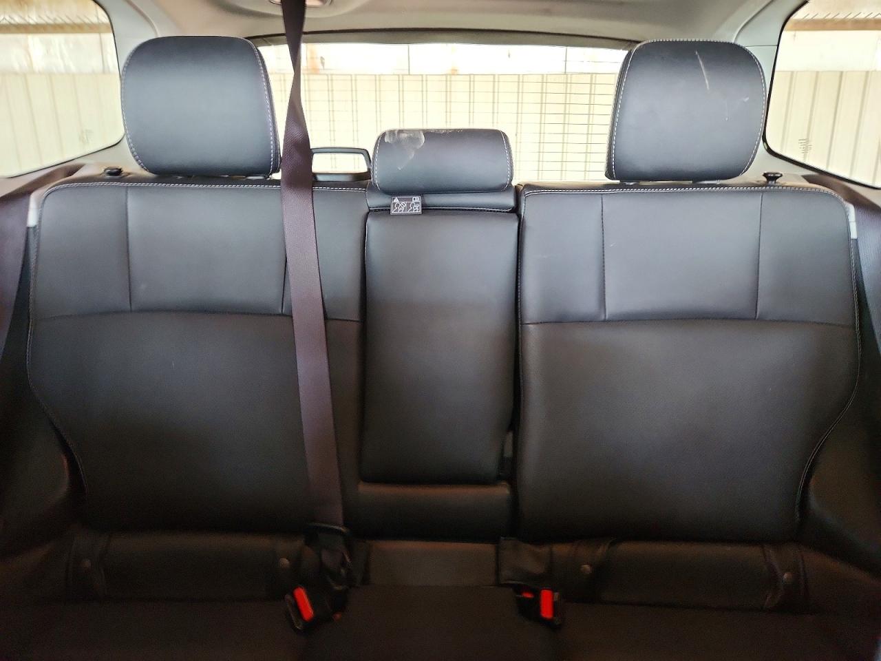 2015 SUBARU FORESTER photo 19