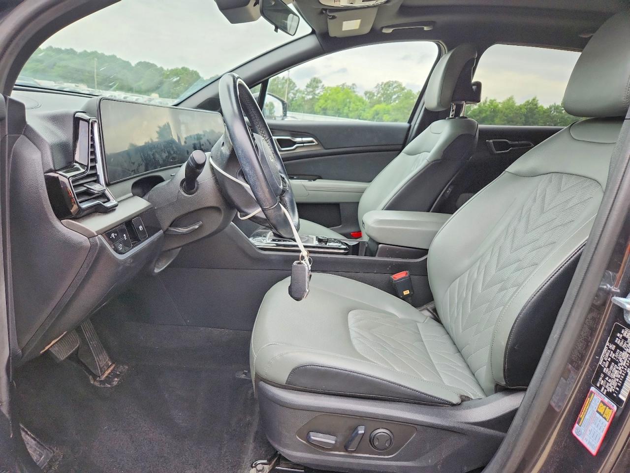 2023 KIA SPORTAGE X LINE photo 13