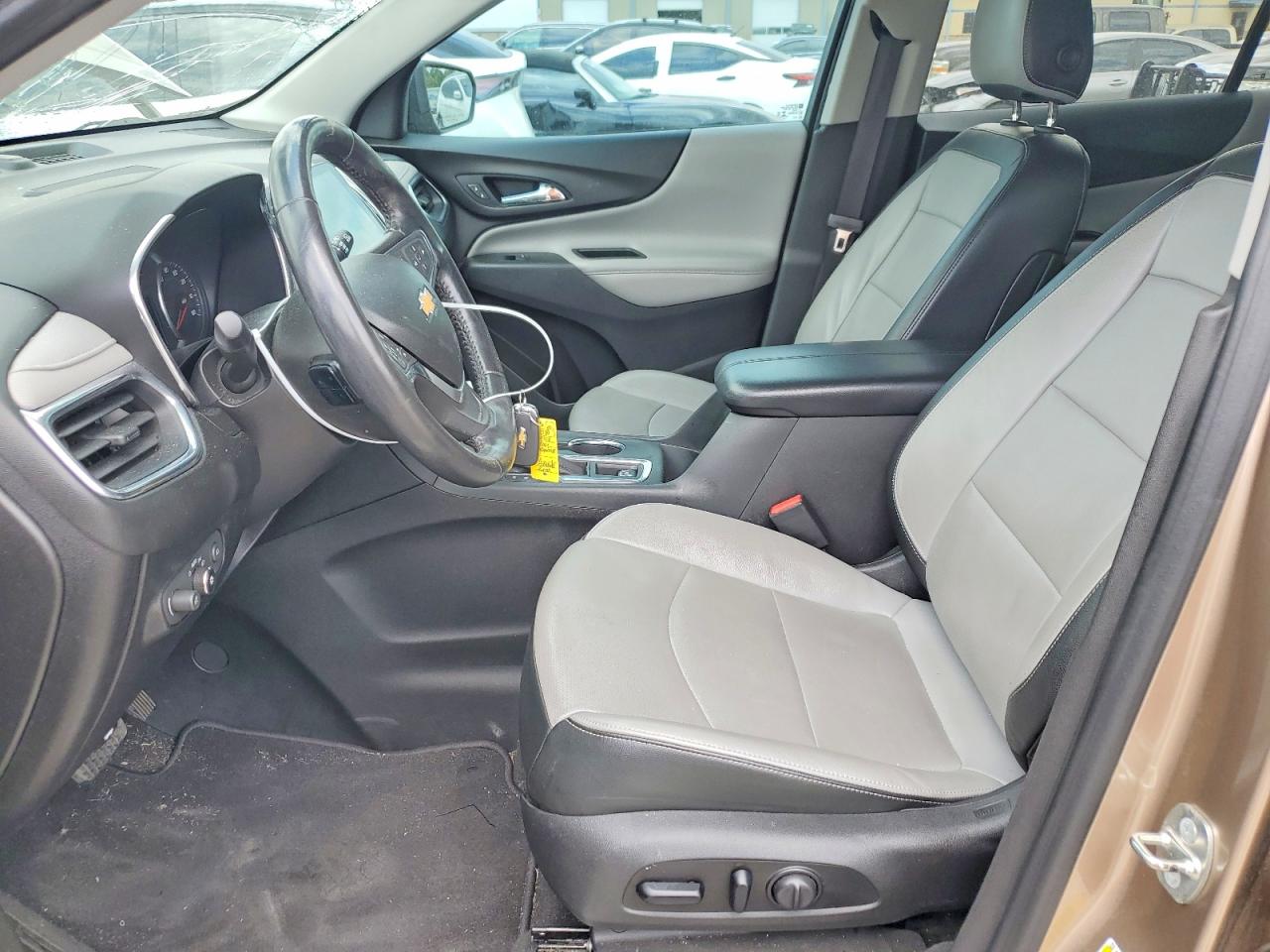 2018 CHEVROLET EQUINOX PREMIER photo 19
