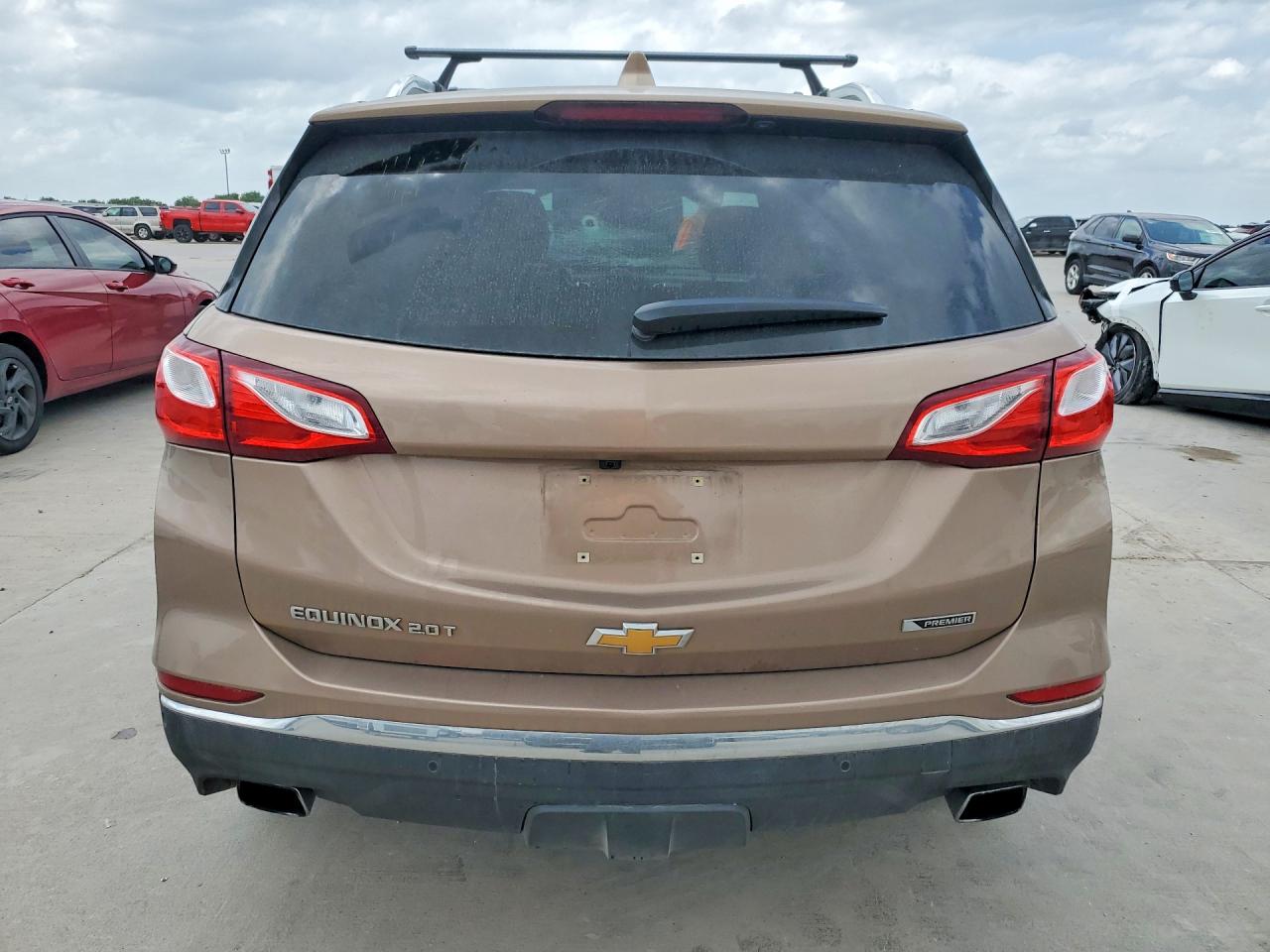2018 CHEVROLET EQUINOX PREMIER photo 16