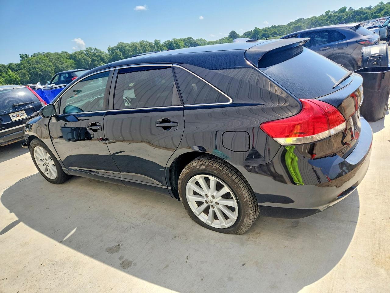 2009 TOYOTA VENZA FWD 4CYL photo 2