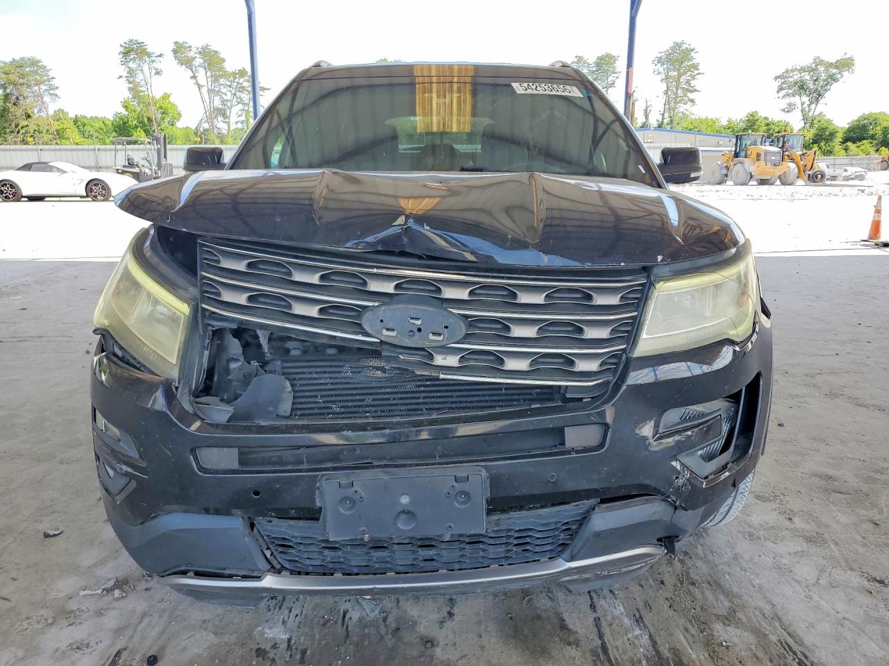 2017 FORD EXPLORER XLT photo 5