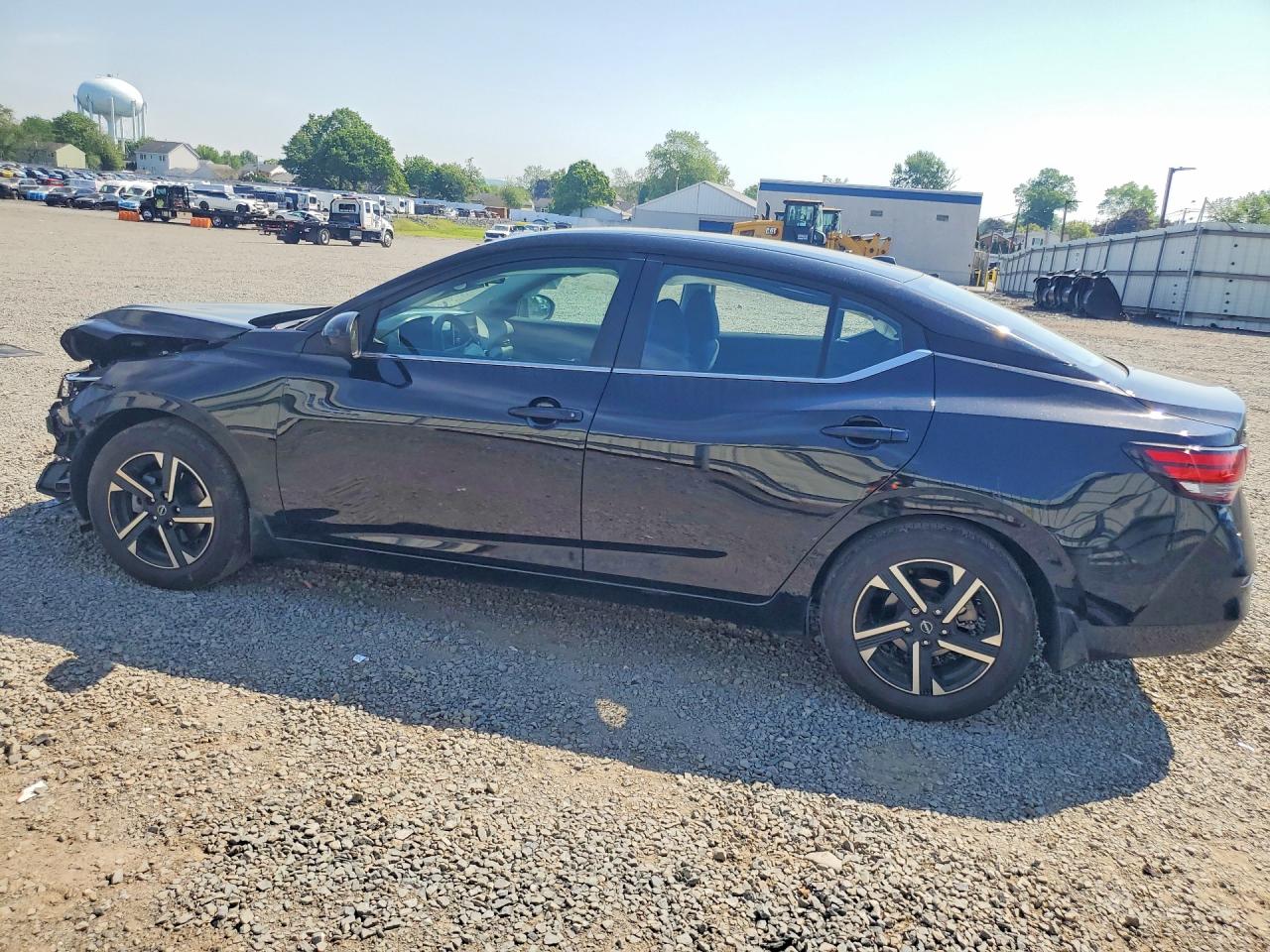 2025 NISSAN SENTRA SV photo 2