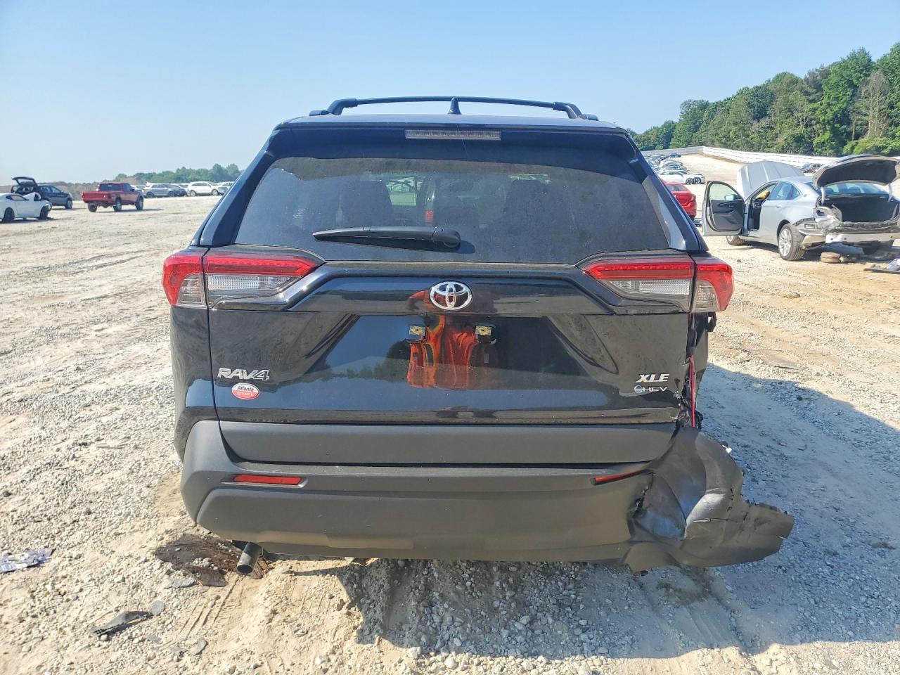 2025 TOYOTA RAV4 XLE PREMIUM photo 16