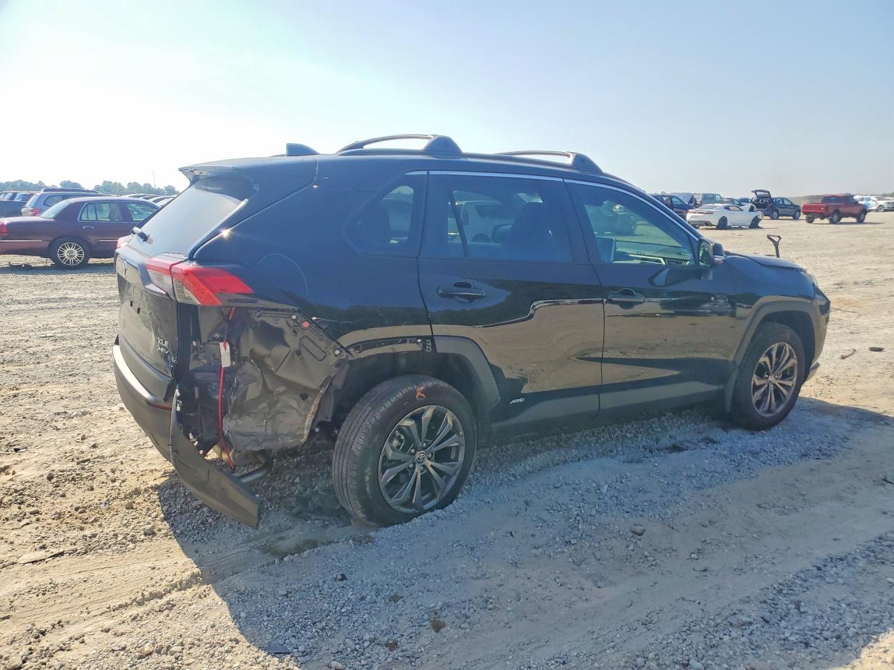 2025 TOYOTA RAV4 XLE PREMIUM photo 7