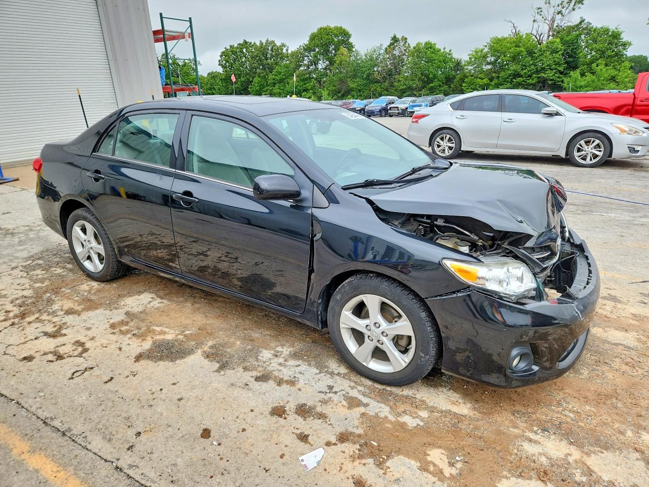 2013 TOYOTA COROLLA LE photo 7