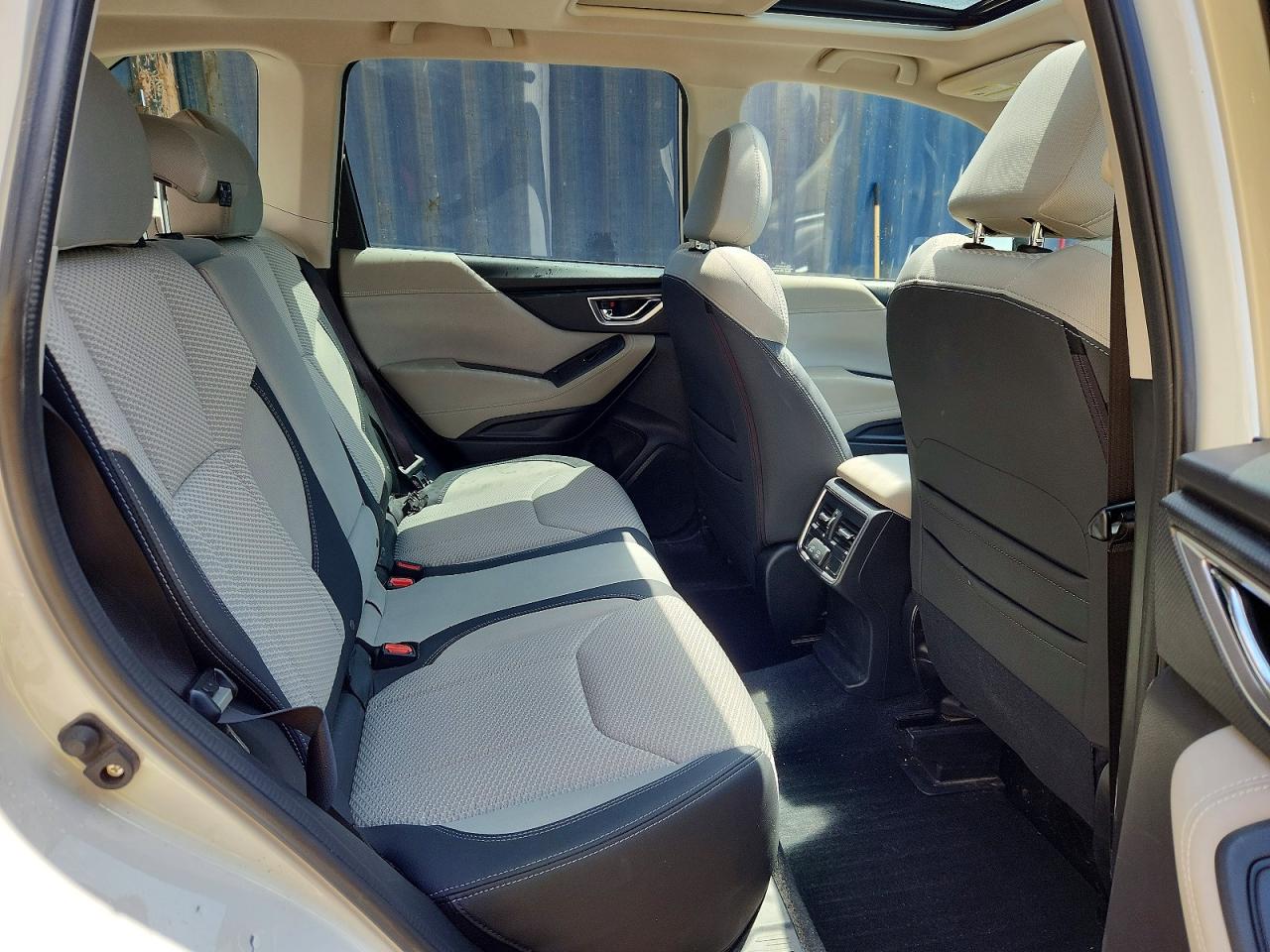 2021 SUBARU FORESTER PREMIUM photo 19