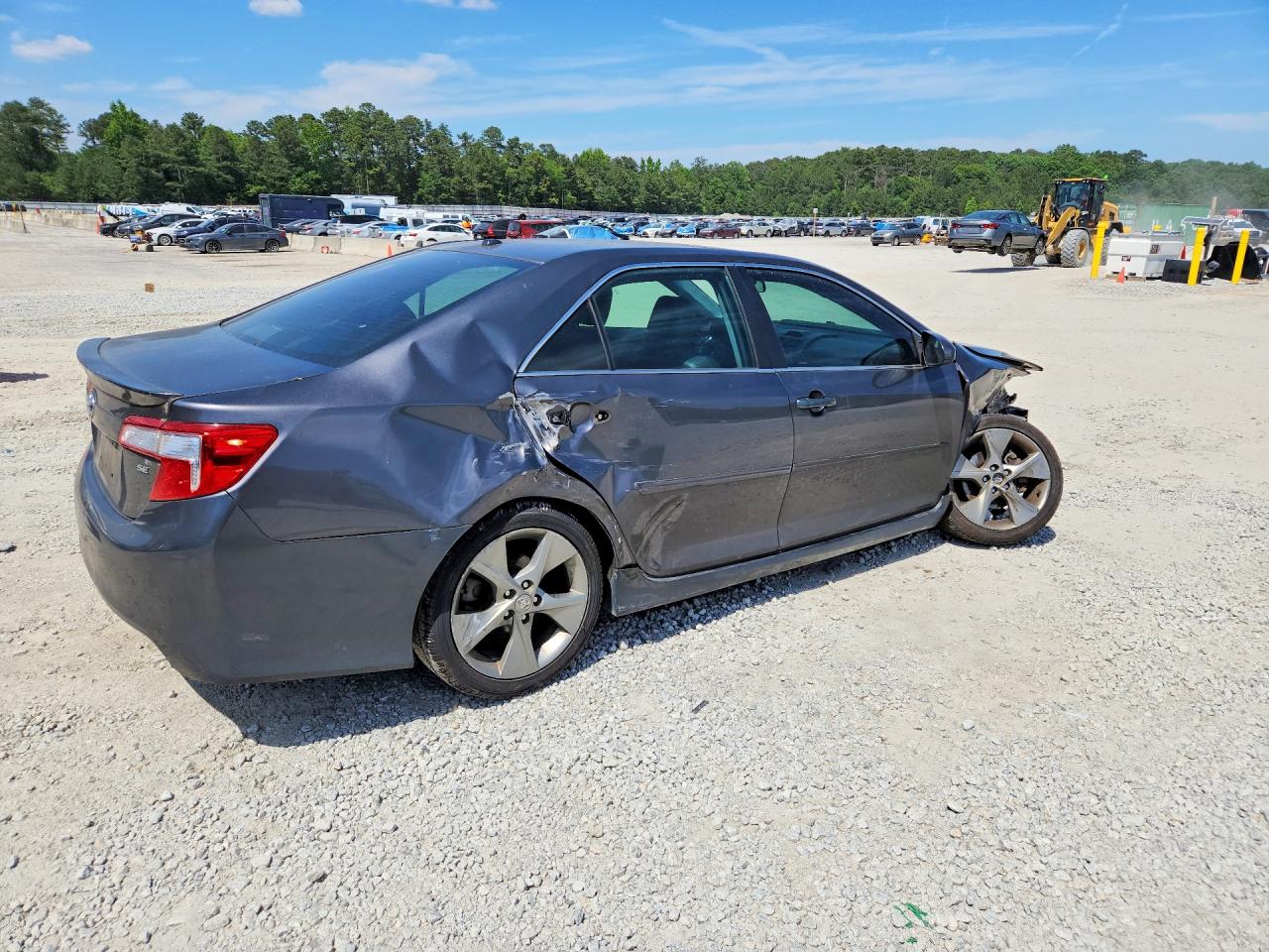 2012 TOYOTA CAMRY SE V6 photo 5