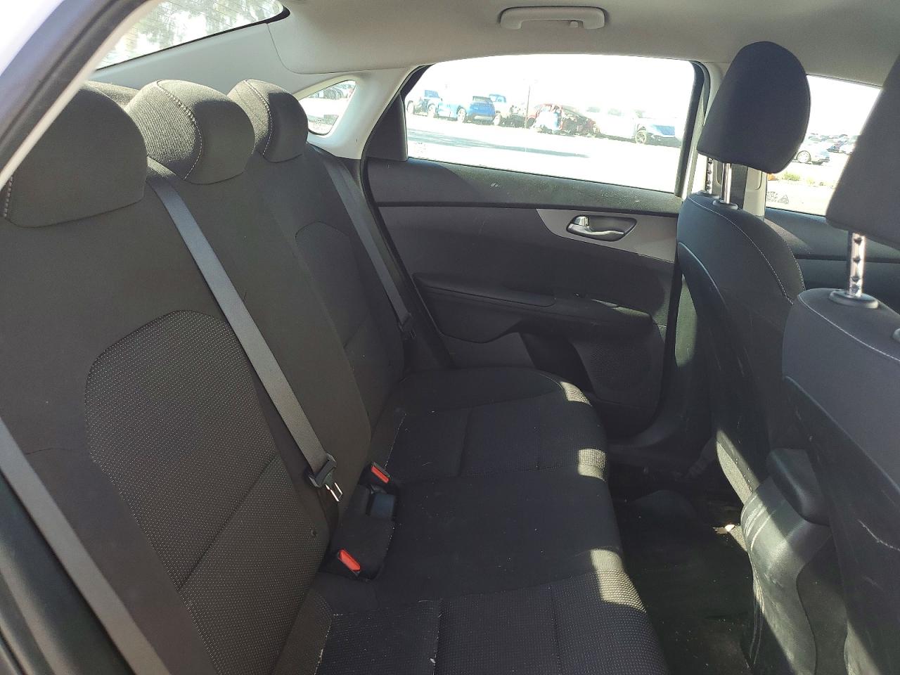 2020 KIA FORTE FE photo 10