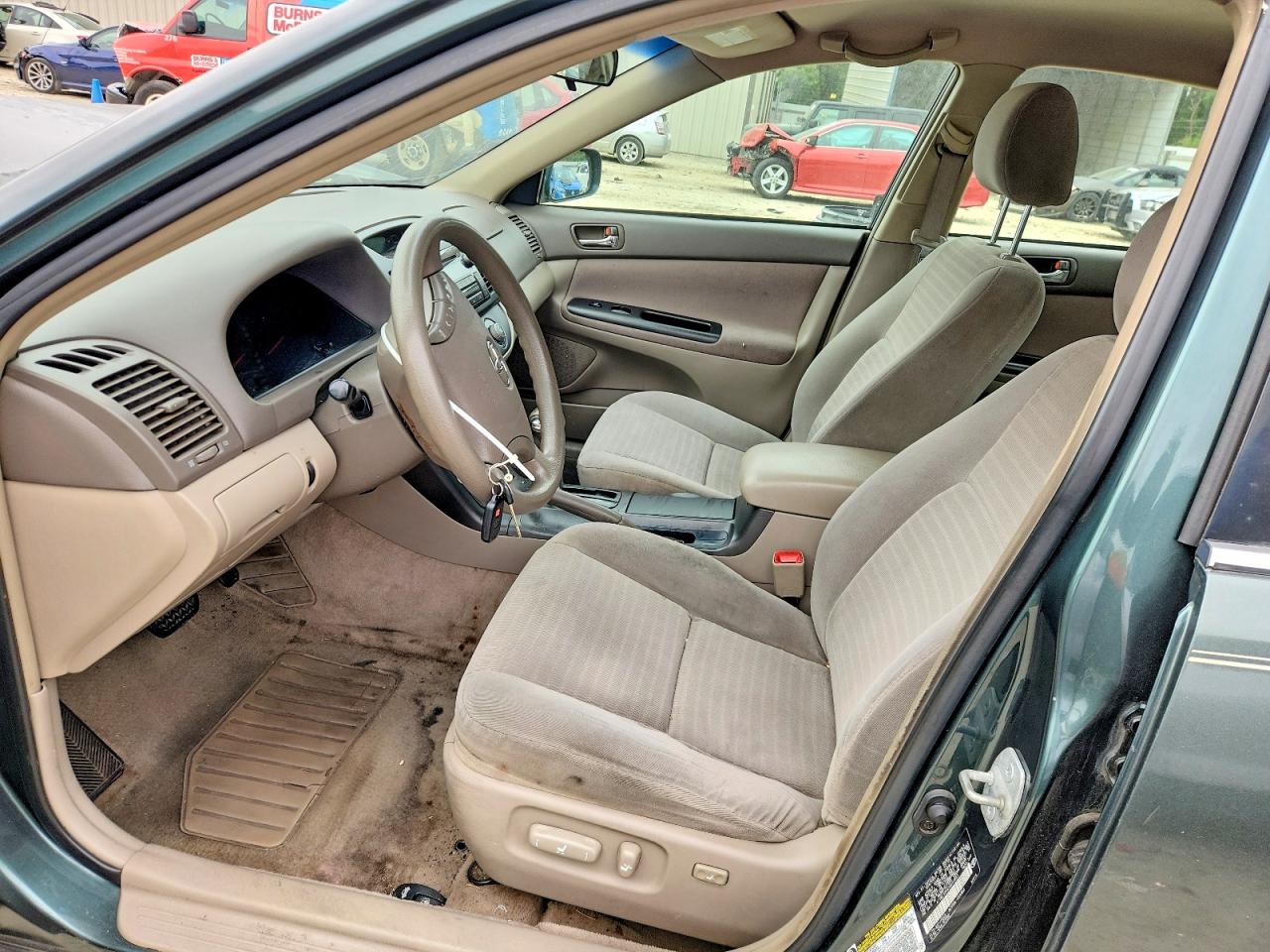 2005 TOYOTA CAMRY LE photo 13