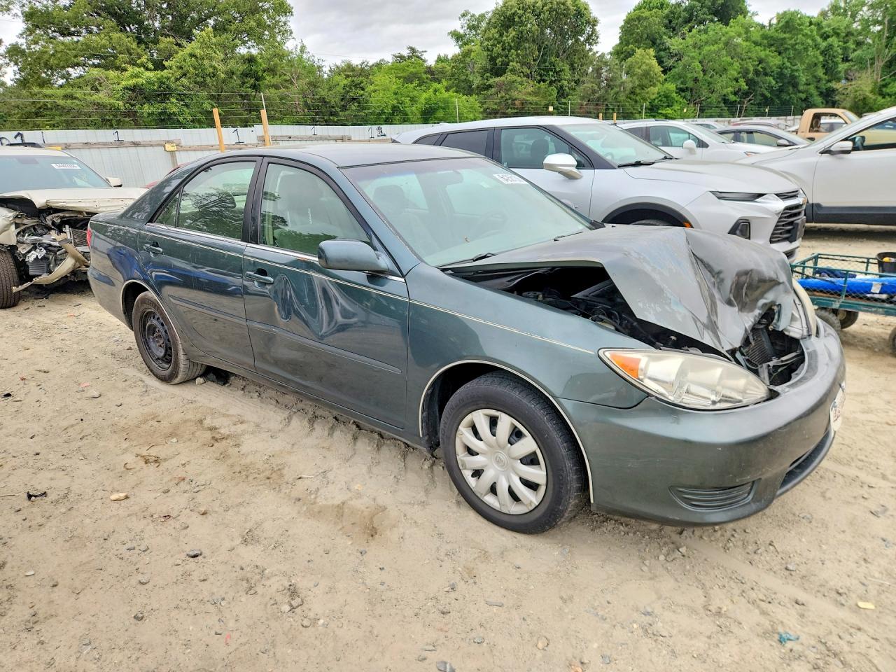 2005 TOYOTA CAMRY LE photo 7