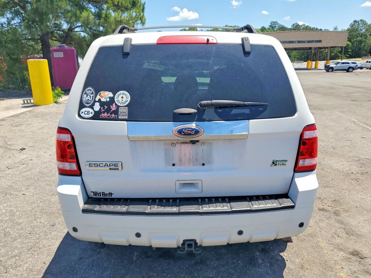 2011 FORD ESCAPE LIMITED photo 11