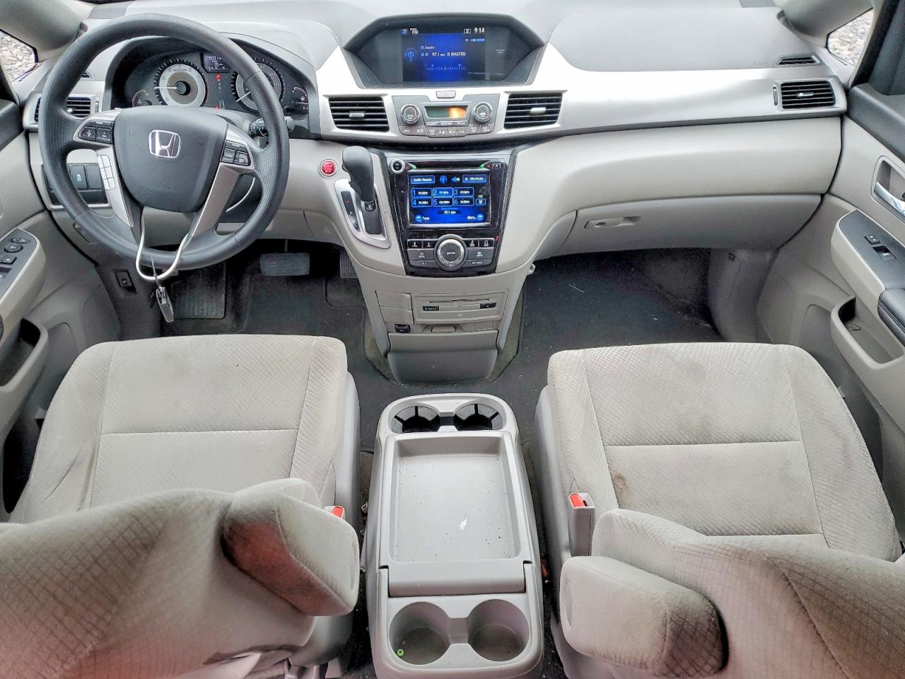 2016 HONDA ODYSSEY SE photo 8