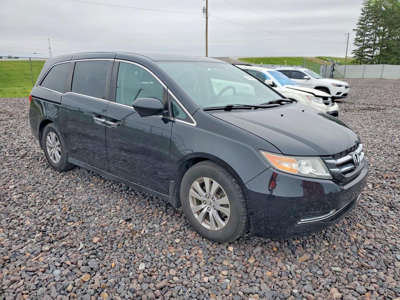 2016 HONDA ODYSSEY SE photo 4