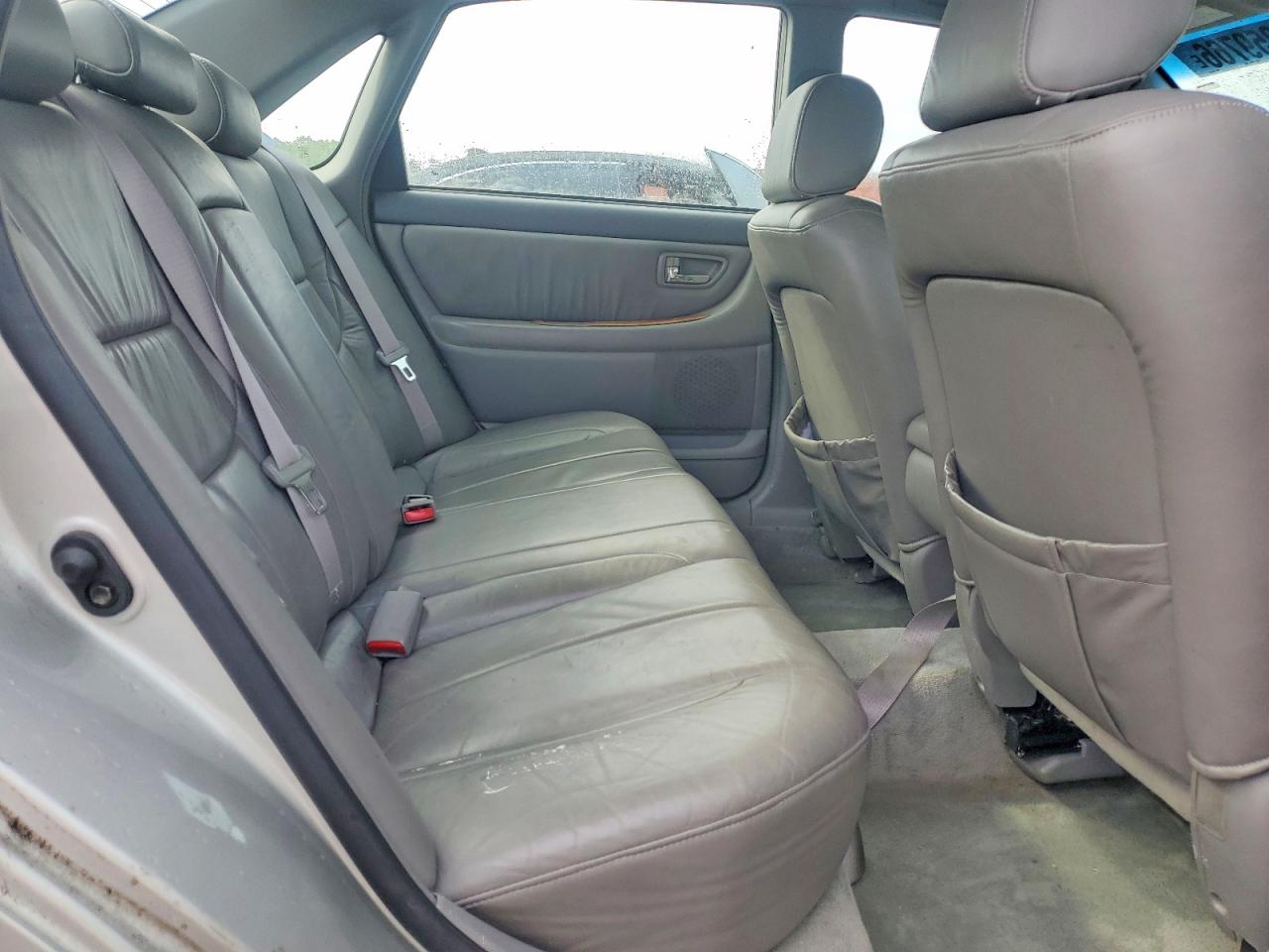 2001 TOYOTA AVALON XL photo 10