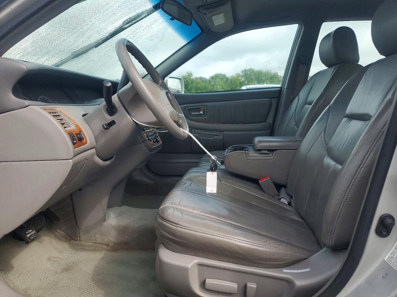 2001 TOYOTA AVALON XL photo 7