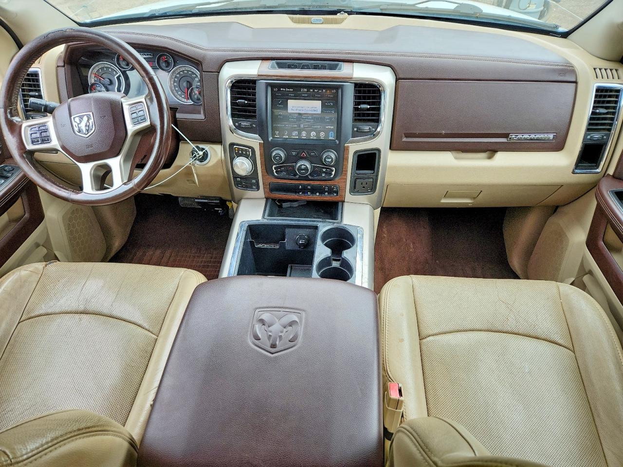 2014 RAM 1500 LARAMIE photo 15