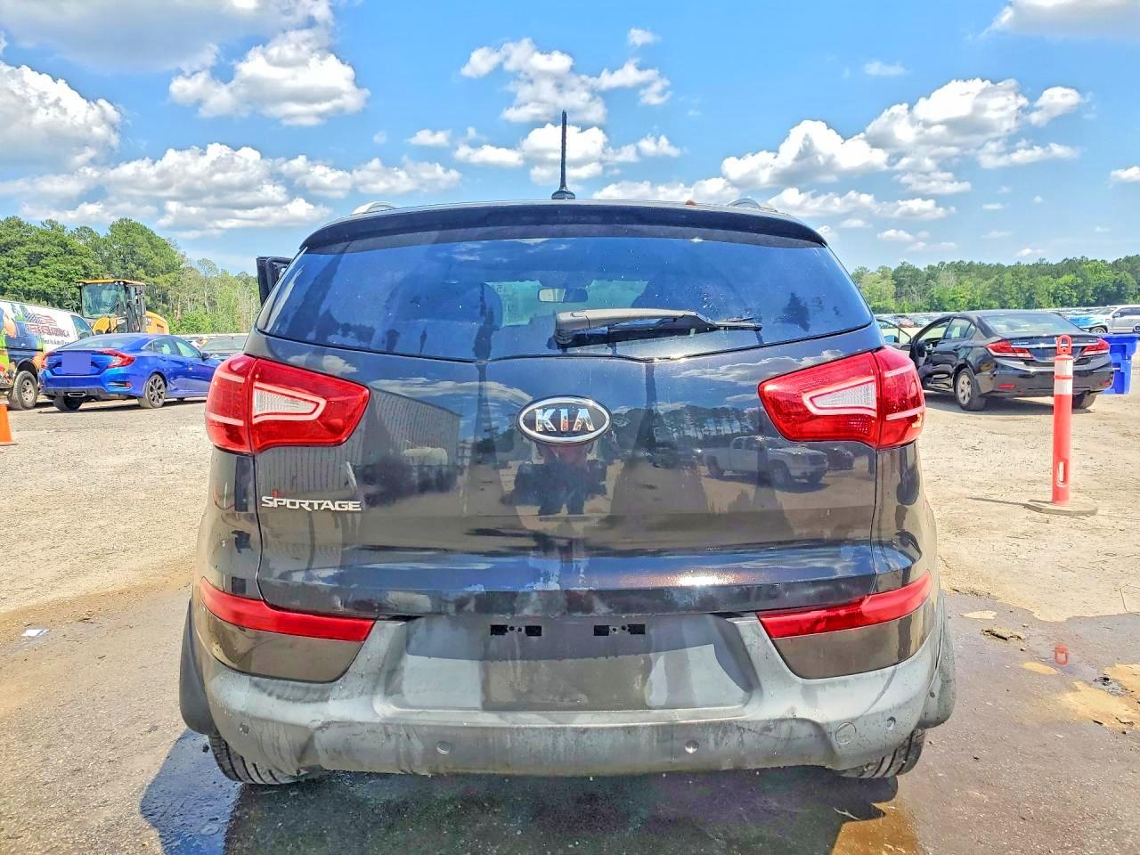 2012 KIA SPORTAGE LX photo 6