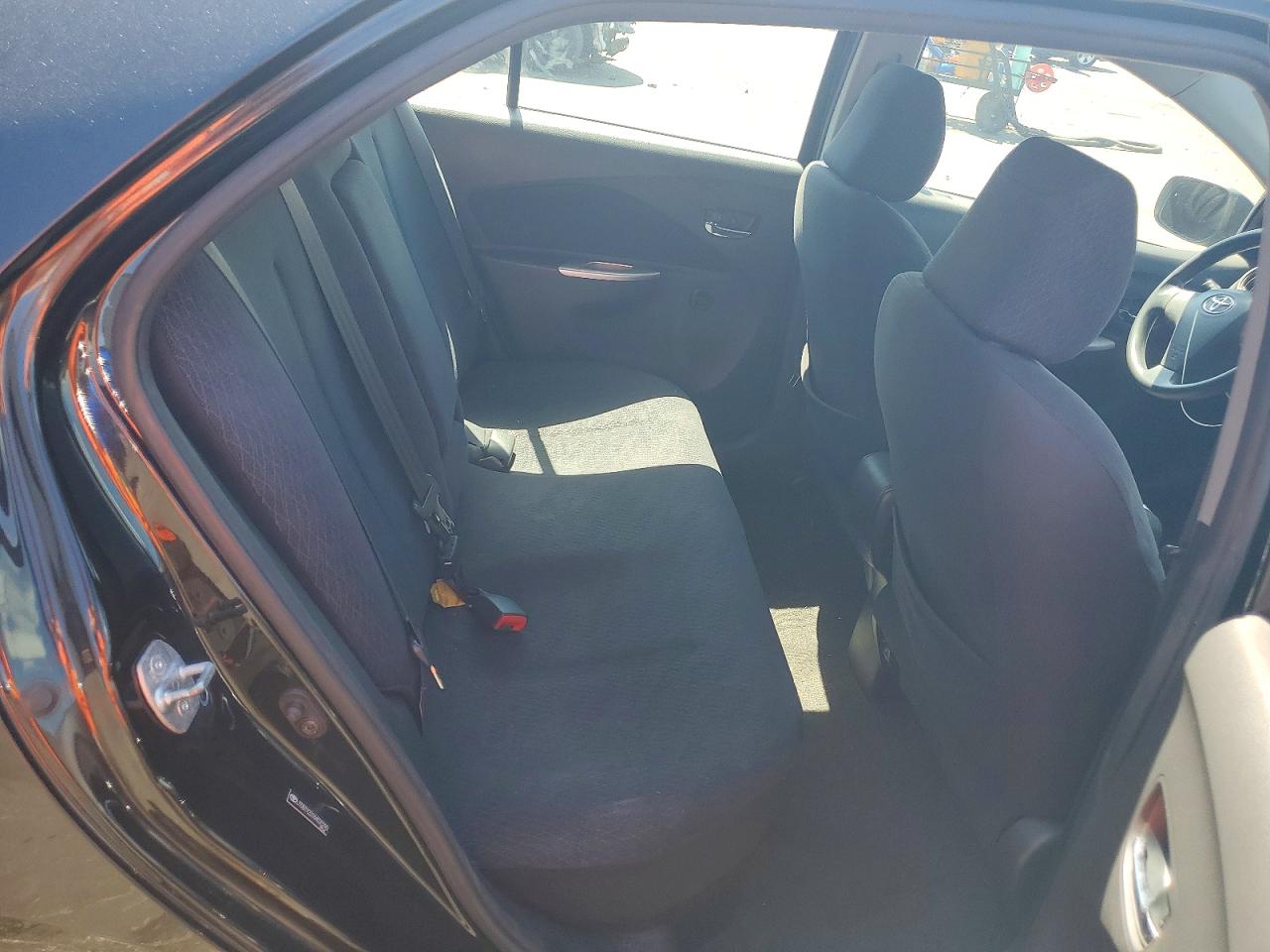 2008 TOYOTA YARIS BASE photo 19