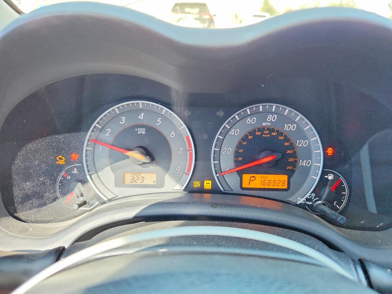 2010 TOYOTA COROLLA S photo 25