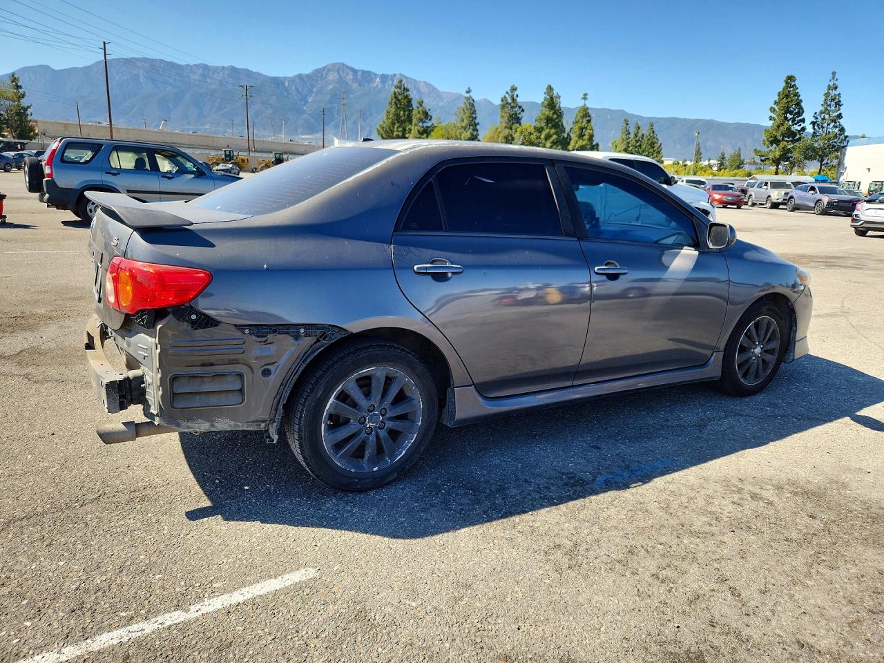 2010 TOYOTA COROLLA S photo 7